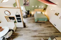The Nook, a craftsman studio with everything you need