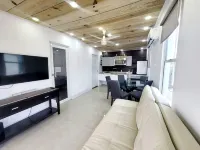 VILLA 181 "COZY FRONTBEACH HOUSE " 2 up to 6 Guest & PET FRIENDLY !!!