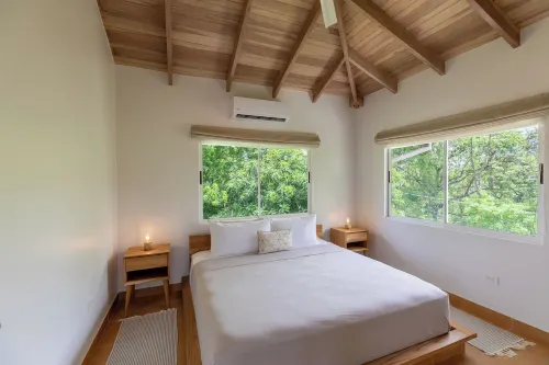 Enjoy your sunsets at this Ocean View Apt