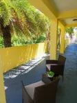 Andy's Inn 2 Bamboo Studio Suite - Charming Studio with beach access