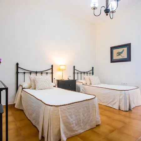 Casa Juana 50 meters from Playa del Reducto and Wifi