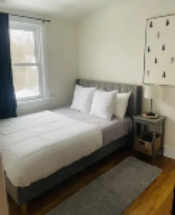 A loft retreat on a private street within walking distance to downtown!