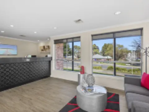 Thunderbird Motel Yass Hotels in Yass