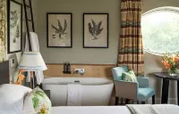 Bowood Hotel Spa & Golf Resort Hotels in Devizes