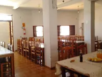 Hotel Imperador Caldas Novas - Go - Facil Acesso Aos Parques Aquaticos e Polo gastronômico Noturno - 2 ดาว