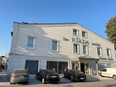 Riada Hotel Hotels near Ebk Cami