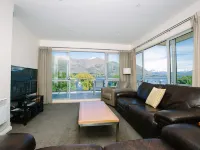 Lakeside Apartments Hotels in Wanaka