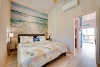 Beachfront Retreat w/ Dock in Lanark Village! - Beach