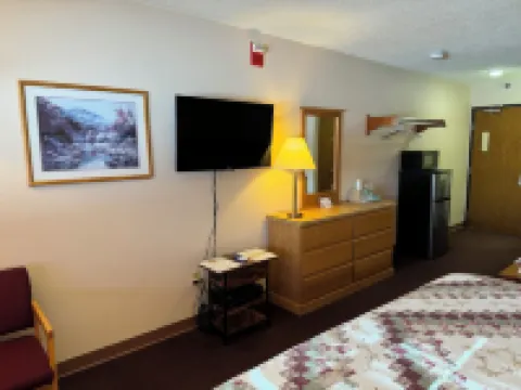 芝加烏剛湖畔旅館 艾昂縣住宿飯店