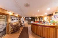 Sugarloaf Inn Hotels in Kingfield