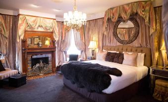 Baker House Hotel