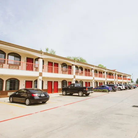 Palace Inn Baytown @ Garth Rd