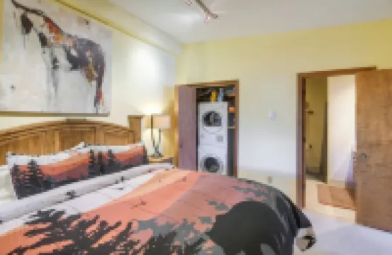 距離太陽谷度假村2英里：可步行的公寓！