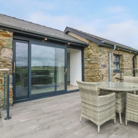 Tyddyn Bach