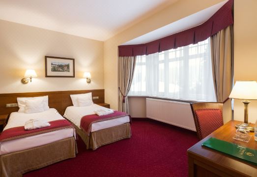 부코비 파크 호텔 전경