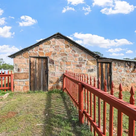 Stein Haus Ranch 4 Bedroom Home by RedAwning