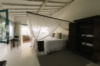Casa la Torre Hotel Boutique - Airport Shuttle
