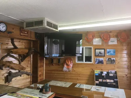 Rainbow Motel Отели в г. Лусерн