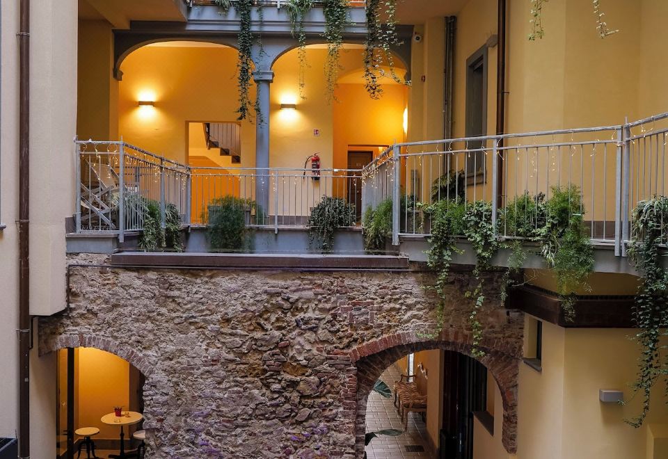 hotel overview picture