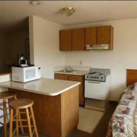 Sunshine Motel II