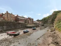 Grimes Nook Hotels in Staithes