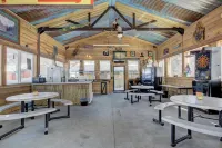 Alpine Lodge Hotel Hotels in Cascade