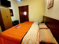 Hotel Paris Hotels near Francisco Beiro Station
