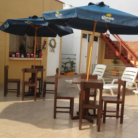 Hospedaje El Álamo Playa Pulpos