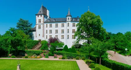 Victor's Residenz-Hotel Schloss Berg