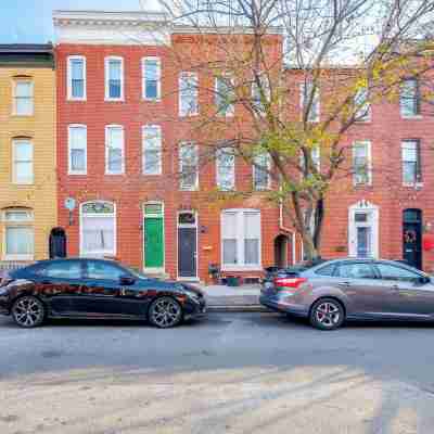 1 Mi to Dtwn: Townhome w/ Patio in Baltimore! Hotel Exterior
