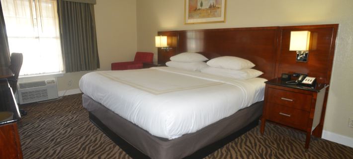 Hometown Inn & Suites Hotels in Tulsa