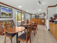 Express Inn & Suites Westwego Các khách sạn gần Công viên Audubon