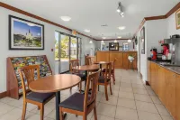 Express Inn & Suites Westwego Hotels in Westwego