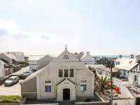 Maelog, 14 Tides Reach Hotels in Rhosneigr