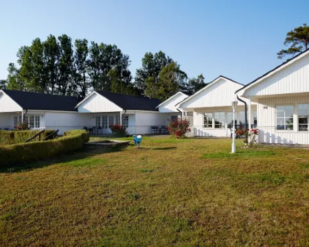 Löderups Strandbad Hotell & Stugby Hotels in Löderup