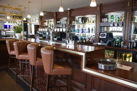 Waterfront Hotel Dungloe Отели в г. Dunglow