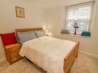 Flat 2 Galloway House Hotels in Strickland Ketel