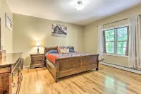 Pet-Friendly Grand Pine Bush Retreat on 2 Acres!