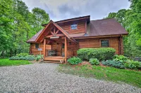 Classy Home w/ Hot Tub: 2 Mi to Lake Access! - 3-نجوم