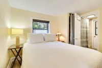 Mt Dora Couple's Retreat w/ Shared Pool! - 3-Star
