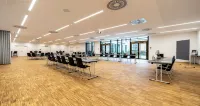 PLAZA INN Wiener Neustadt - 酒吧