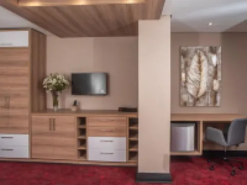 Loch Logan Hotel Hotels in Bloemfontein