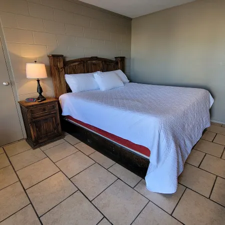 Five Star Inn