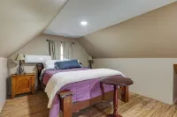 Cozy Rural Guest House: Close to Wedding Venues - parking