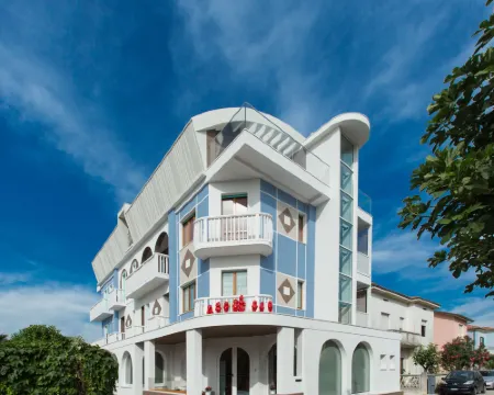 Hotel Biancaneve Wellness Hotels in Marotta