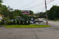 Cadet Motel Отели в г. Запад Пойнт