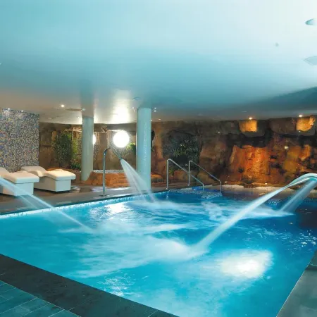 Evenia Olympic Suites