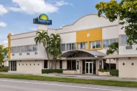 Days Inn by Wyndham Miami Airport North - 2 tähden