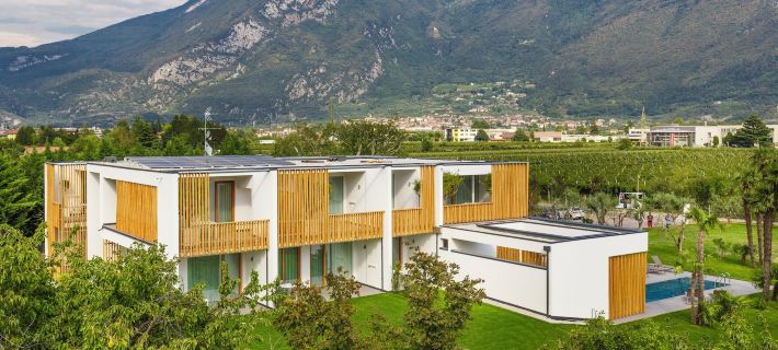 Alea - Garda Lake Suite Hotéis em Arco