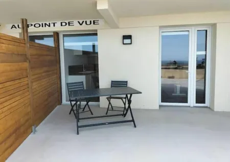 Gîte Île Grande T2, sea view 200m from the beach